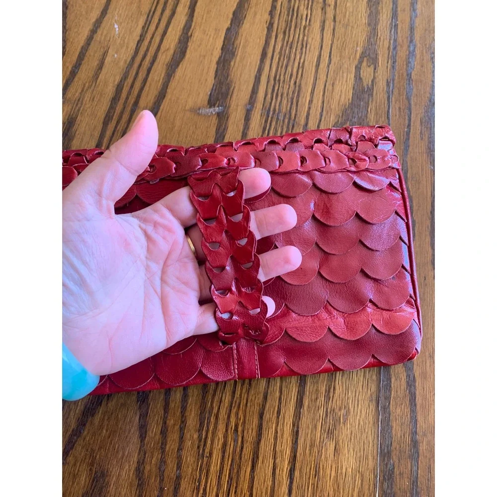 N/A vintage red